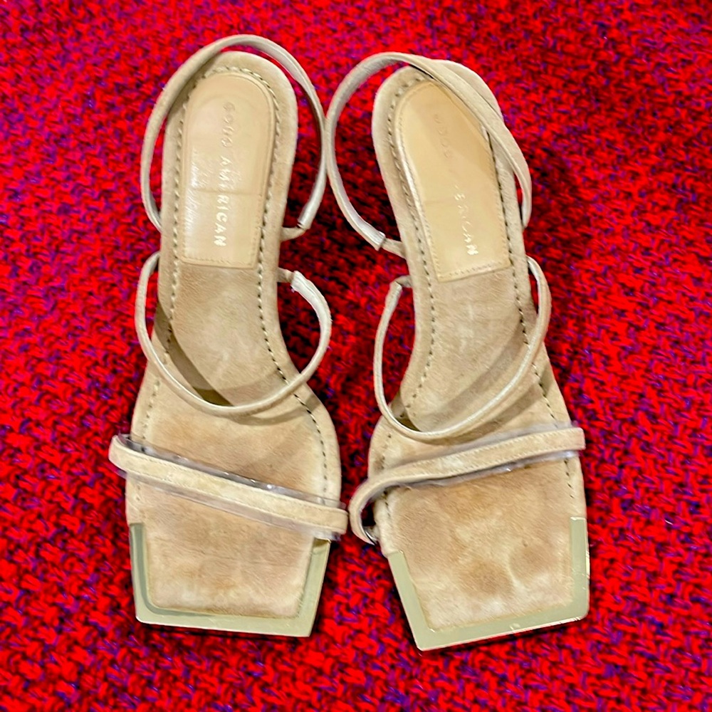 Good American standout square open toe heels size 9 in tan suede made in Spain